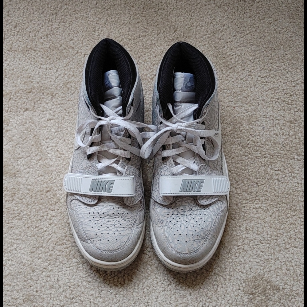 Jordan Legacy 312 Flip